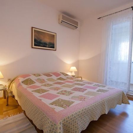 Apartment Parenzana Porec Esterno foto