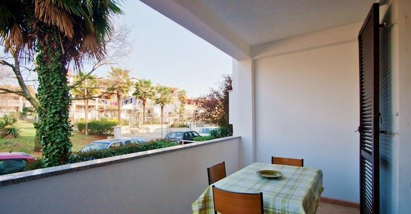 Apartment Parenzana Porec Esterno foto